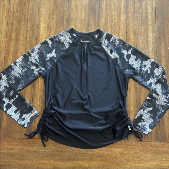 Free Country Top Womens S 4/6 Gray Black Camo Arms Drawstrings 1/4 Zip Pullover - Picture 6 of 13